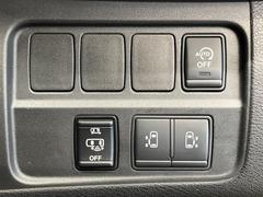 �ڥϥ󥺥ե꡼��ǽ�դ�ξ¦�ѥ���饤�ɥɥ��ۥ��饤�ɥɥ��β���­�������Ƥ��������ȡ���ưŪ�˥��饤�ɥɥ������Ĥ��ޤ�����ʪ��ξ�꤬�դ����ä����֤Ǥ⡢�ɥ��γ��Ĥ��Ǥ��ƤȤäƤ������� 5