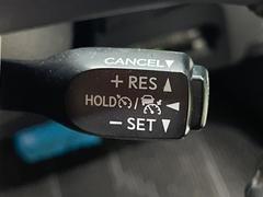 �ڥ졼�������롼������ȥ�����۹�®ƻϩ�Ǥ�Ĺ��Υ���Ԥ��ڤˡ�����ư��®�٤��ݤĥ��롼������ȥ����뤬�����ͷڸ������ƥ��Ϣ�Ȥ��������μ�ξ���Τ��Ƽִ֤��ݤĤ褦��®��Ĵ�ᤷ�Ƥ���ޤ����� 6