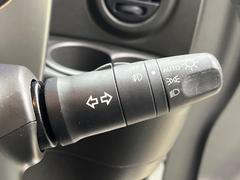 �ڥ����ȥ饤�ȡۼ�������뤵�˱����Ƽ�ư�ǥإåɥ饤�Ȥ��������������Ǥ��뵡ǽ�Ǥ����饤�Ȥ��դ�˺�졦�ä�˺��ʤɤ�̵���ʤꡢ��������ͼ�������Ԥ�¿����ȥ�ͥ��̲���������Ǥ��͢� 6