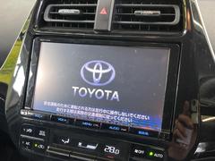 �ڽ��������ʥӡۿ͵��ν����ʥӤ������������ǥ�����ǽ�⽼�¤��Ƥ��ꡢ�£�������������³����Ф������Υ��ޥۤ�ͣУ��ץ쥤�䡼�β��ڤ������ǽ�������α�ž������˳ڤ����ʤ�ޤ����� 3