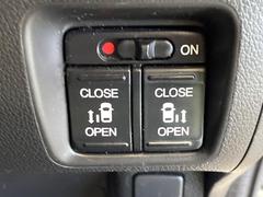 ��ξ¦�ѥ���饤�ɥɥ��ۥ��ޡ��ȥ����䱿ž�ʤΥ����å��Ǹ���ξ¦���饤�ɥɥ��γ��Ĥ���ǽ����ư�������Ϥ�����ƥɥ��򳫤���ɬ�פ�̵���������ʤ����ͤǤ��ñ�˳����Ĥ�Ǥ���Ŭ�Ǥ��� 5