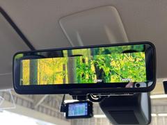 �ڥǥ�����롼��ߥ顼�۸��ʤ��礭�ʲ�ʪ��Ʊ��ԤǸ�������ǧ���Ť餤���Ǥ�¿�������餬���Ƥ�����ξ�����α�����롼��ߥ顼���ɽ�������ꥢ�ʻ볦�Ǿ����γ�ǧ����ǽ�Ǥ��� 5