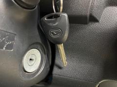 �ڥ����쥹�۾���Υ�줿��꤫��Ǥ�ܥ����Ĥǥɥ��γ������ܾ����Ǥ���ΤǤȤäƤ��������ɥ��θ������˽���Ĥ��뤳�Ȥ⤢��ޤ���� 6