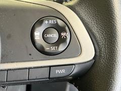 �ڥ����ץƥ��֥��롼������ȥ�����۹�®ƻϩ�Ǥ�Ĺ��Υ���Ԥ��ڤˡ�����ư��®�٤��ݤĥ��롼������ȥ����뤬�����ͷڸ������ƥ��Ϣ�Ȥ��������μ�ξ���Τ��Ƽִ֤��ݤĤ褦��®��Ĵ�ᤷ�Ƥ���ޤ����� 5