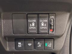 ��ξ¦�ѥ���饤�ɥɥ��ۥ��ޡ��ȥ����䱿ž�ʤΥ����å��Ǹ���ξ¦���饤�ɥɥ��γ��Ĥ���ǽ����ư�������Ϥ�����ƥɥ��򳫤���ɬ�פ�̵���������ʤ����ͤǤ��ñ�˳����Ĥ�Ǥ���Ŭ�Ǥ��� 6