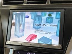 �ڽ��������ʥӡۿ͵��ν����ʥӤ������������ǥ�����ǽ�⽼�¤��Ƥ��ꡢ�£�������������³����Ф������Υ��ޥۤ�ͣУ��ץ쥤�䡼�β��ڤ������ǽ�������α�ž������˳ڤ����ʤ�ޤ����� 3