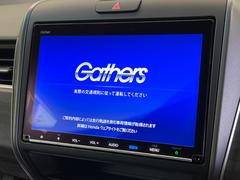 �ڽ��������ʥӡۿ͵��ν����ʥӤ������������ǥ�����ǽ�⽼�¤��Ƥ��ꡢ�£�������������³����Ф������Υ��ޥۤ�ͣУ��ץ쥤�䡼�β��ڤ������ǽ�������α�ž������˳ڤ����ʤ�ޤ����� 3