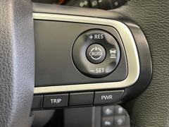 �ڥ����ץƥ��֥��롼������ȥ�����۹�®ƻϩ�Ǥ�Ĺ��Υ���Ԥ��ڤˡ�����ư��®�٤��ݤĥ��롼������ȥ����뤬�����ͷڸ������ƥ��Ϣ�Ȥ��������μ�ξ���Τ��Ƽִ֤��ݤĤ褦��®��Ĵ�ᤷ�Ƥ���ޤ����� 5