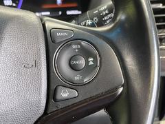 �ڥ����ץƥ��֥��롼������ȥ�����۹�®ƻϩ�Ǥ�Ĺ��Υ���Ԥ��ڤˡ�����ư��®�٤��ݤĥ��롼������ȥ����뤬�����ͷڸ������ƥ��Ϣ�Ȥ��������μ�ξ���Τ��Ƽִ֤��ݤĤ褦��®��Ĵ�ᤷ�Ƥ���ޤ����� 6