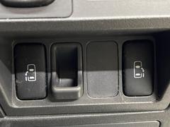 ��ξ¦�ѥ���饤�ɥɥ��ۥ��ޡ��ȥ����䱿ž�ʤΥ����å��Ǹ���ξ¦���饤�ɥɥ��γ��Ĥ���ǽ����ư�������Ϥ�����ƥɥ��򳫤���ɬ�פ�̵���������ʤ����ͤǤ��ñ�˳����Ĥ�Ǥ���Ŭ�Ǥ��� 5