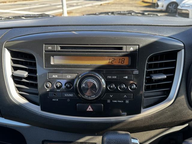 Ｘ　オートライト　ＨＩＤ　スマートキー　アイドリングストップ　電動格納ミラー　ベンチシート　ＣＶＴ　盗難防止システム　ＡＢＳ　ＣＤ　ミュージックプレイヤー接続可　アルミホイール　衝突安全ボディ　エアコン(6枚目)