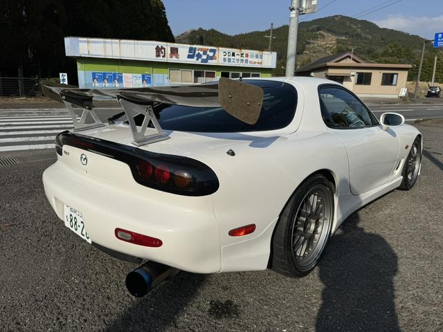 ＲＸ－７ タイプＲＳ　圧縮計測済み　５速ＭＴ　キーレス　ＨＫＳタービンＴＯ４Ｅ　金プロ　Ｖマウント　ミッション新品　ＯＳツインクラッチ新品　ＨＫＳ車高調新品　油温計　水温計　排気温度計　ＢＢＳ　カーボンボンネット（15枚目）