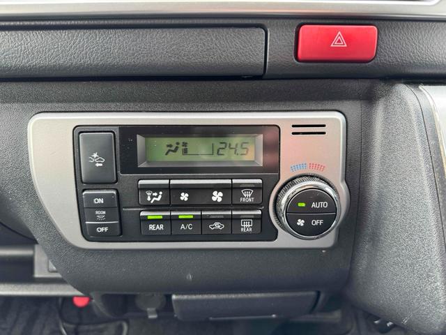 ハイエースワゴン ＧＬ　ナビ　バックカメラ　後席モニター　レーンアシスト　衝突被害軽減システム　電動スライドドア　イージークローザー　オートマチックハイビーム　オートライト　スマートキー　キー連動電動格納ミラー　社外アルミ（5枚目）