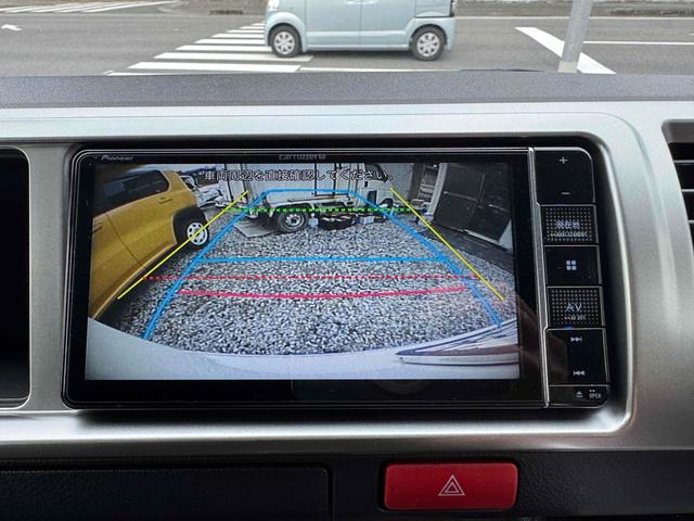 ハイエースワゴン ＧＬ　ナビ　バックカメラ　後席モニター　レーンアシスト　衝突被害軽減システム　電動スライドドア　イージークローザー　オートマチックハイビーム　オートライト　スマートキー　キー連動電動格納ミラー　社外アルミ（24枚目）