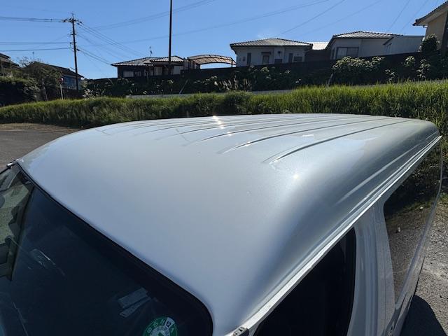 ハイエースワゴン ＧＬ　ナビ　バックカメラ　後席モニター　レーンアシスト　衝突被害軽減システム　電動スライドドア　イージークローザー　オートマチックハイビーム　オートライト　スマートキー　キー連動電動格納ミラー　社外アルミ（25枚目）