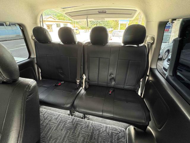 ハイエースワゴン ＧＬ　ナビ　バックカメラ　後席モニター　レーンアシスト　衝突被害軽減システム　電動スライドドア　イージークローザー　オートマチックハイビーム　オートライト　スマートキー　キー連動電動格納ミラー　社外アルミ（36枚目）