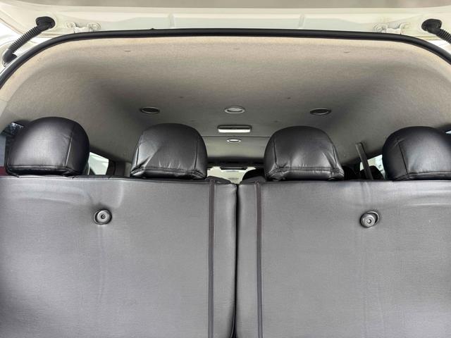 ハイエースワゴン ＧＬ　ナビ　バックカメラ　後席モニター　レーンアシスト　衝突被害軽減システム　電動スライドドア　イージークローザー　オートマチックハイビーム　オートライト　スマートキー　キー連動電動格納ミラー　社外アルミ（41枚目）