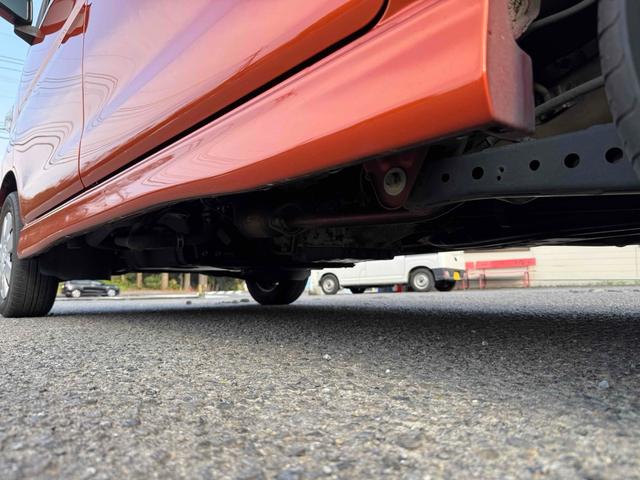 アトレーワゴン カスタムターボＲ　両側スライドドア　キーレスエントリー　ＡＴ　盗難防止システム　ＡＢＳ　ＣＤ　衝突安全ボディ　エアコン　パワーステアリング　パワーウィンドウ（42枚目）