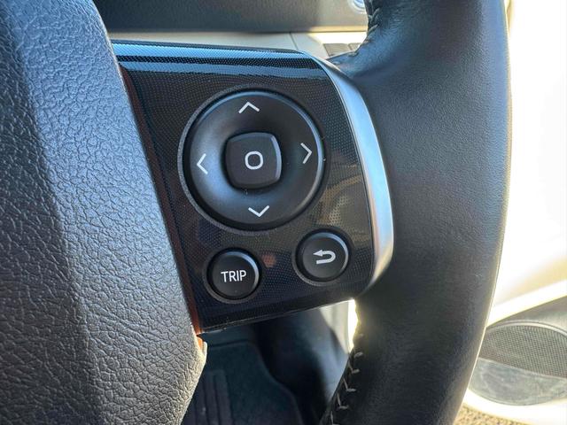 シエンタ ハイブリッドＧ　バックカメラ　ナビ　レーンアシスト　衝突被害軽減システム　両側電動スライドドア　オートマチックハイビーム　オートライト　スマートキー　シートヒーター　３列シート　ＣＶＴ　アルミホイール　記録簿（32枚目）