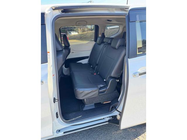 シエンタ ハイブリッドＧ　バックカメラ　ナビ　レーンアシスト　衝突被害軽減システム　両側電動スライドドア　オートマチックハイビーム　オートライト　スマートキー　シートヒーター　３列シート　ＣＶＴ　アルミホイール　記録簿（49枚目）