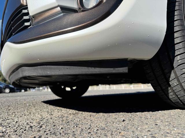 シエンタ ハイブリッドＧ　バックカメラ　ナビ　レーンアシスト　衝突被害軽減システム　両側電動スライドドア　オートマチックハイビーム　オートライト　スマートキー　シートヒーター　３列シート　ＣＶＴ　アルミホイール　記録簿（73枚目）