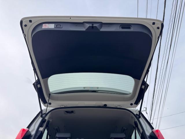 �p���o�b�N�h�A�ő傫�ȃh�A�ł�����y�X�ł��I