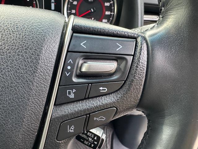 �X�e�A�����O�X�C�b�`�ɂȂ�܂��B