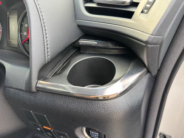 �^�]�ȑ��h�����N�z���_�[�ɂȂ�܂��B