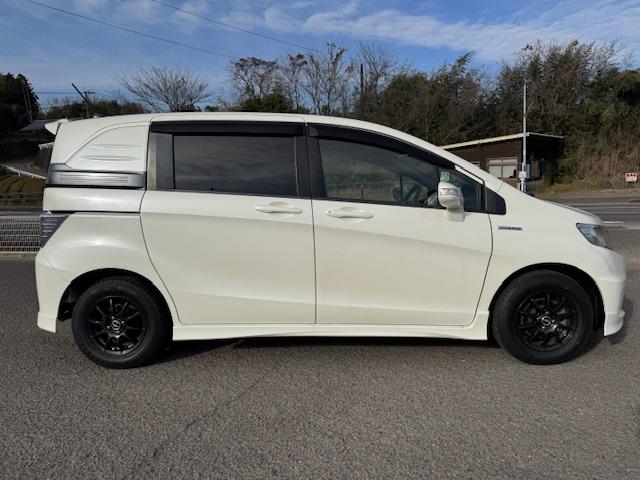 �O���́A�ڗ����A���݂Ȃ��ǍD�ł��B���Ў��Ԃ����m�F���������I�I���܂Ȃ�A������T�Ƃ��܂��āA�R���e�b�N�̑O��Q�J�����̃h�����R�����t�������Ă��������܂��I