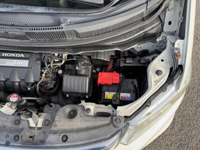 �G���W���́A�ى��ȂǂȂ��X���[�Y�ɑ���܂��B�������K�v�ȏ��Օi�́A�[�ԑO�Ɍ����������܂��B