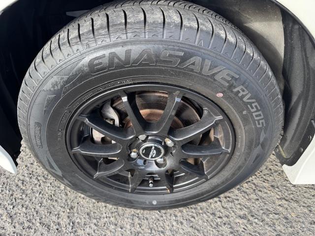 �P�S�C���`�ЊO�A���~����������Ă܂��B�^�C���́A�q�r����Ă܂��̂ŁA���Y�V�i�^�C���֌������܂��B