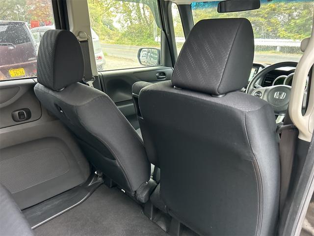 N-BOX G SSパッケージ ETC バックカメラ 両側電動スライドドア ナビ TV オートライト スマートキー アイドリングストップ 電動格納ミラー ベンチシート CVT 盗難防止システム ABS ESC CD DVD再生(34枚目)