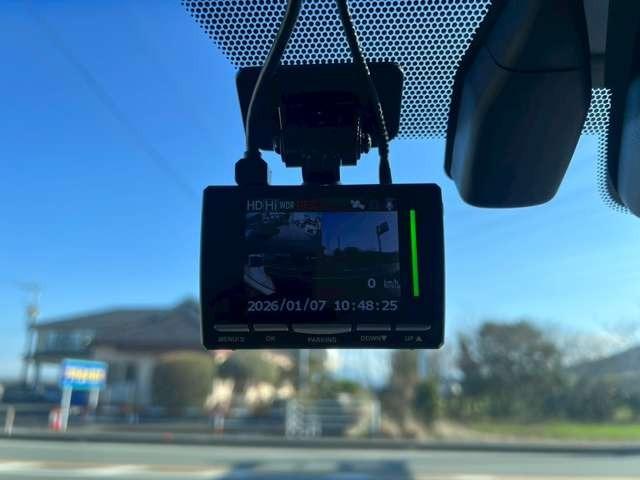 �h���C�u���R�[�_�[���t���ς݁�