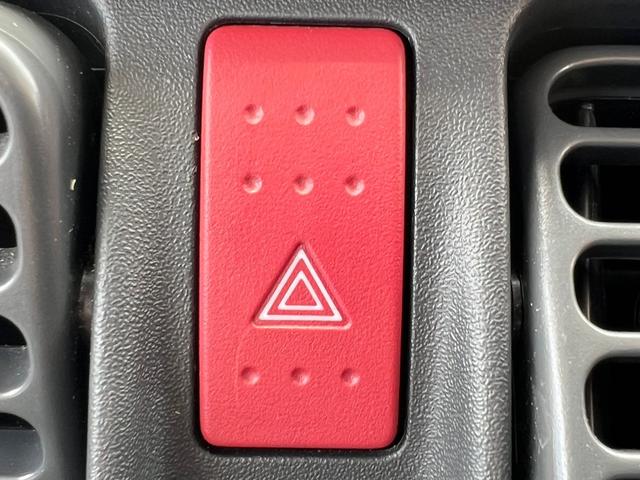 4WD KCノウハン セーフティサポート(スズキ)/ドライブレコーダー 社外/オートライト/ワンオーナー/禁煙車/4WD/マニュアルエアコン/定期点検記録簿/ユーザー買取車/最大積載量350kg/アクセサリーソケット(24枚目)