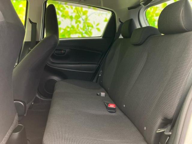 ヴィッツ Ｆ　新品タイヤ／保証書／純正　ＳＤナビ／トヨタセーフティセンス／車線逸脱防止支援システム／ドライブレコーダー　純正／Ｂｌｕｅｔｏｏｔｈ接続／ＥＴＣ／ＥＢＤ付ＡＢＳ／横滑り防止装置／バックモニター　ドラレコ（8枚目）