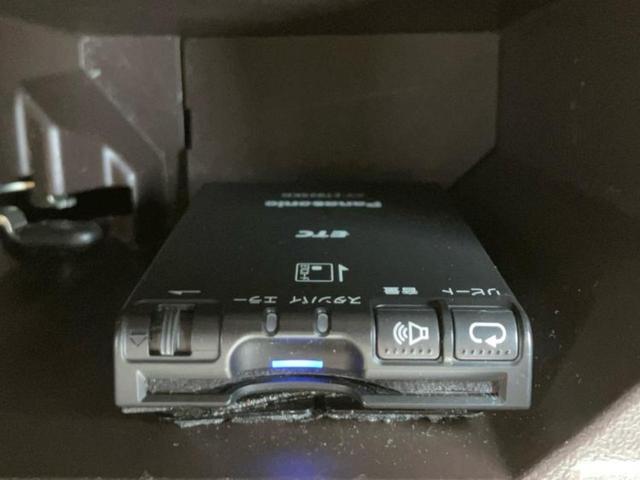 コペン ローブ　保証書／社外　ＳＤナビ／シートヒーター　前席／ヘッドランプ　ＬＥＤ／Ｂｌｕｅｔｏｏｔｈ接続／ＥＴＣ／ＥＢＤ付ＡＢＳ／横滑り防止装置／バックモニター／フルセグＴＶ／ＤＶＤ／エアバッグ　運転席　ＤＶＤ再生（19枚目）