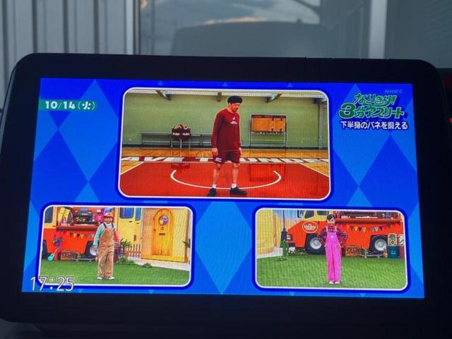 タント Ｘ　新品タイヤ／社外　９インチ　ＳＤナビ／スマートアシスト（トヨタ・ダイハツ）／電動スライドドア／車線逸脱防止支援システム／ヘッドランプ　ＬＥＤ／Ｂｌｕｅｔｏｏｔｈ接続／ＥＢＤ付ＡＢＳ　バックカメラ（12枚目）