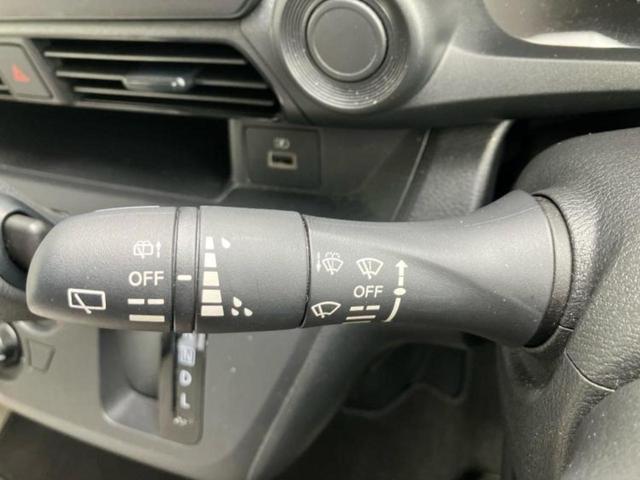 デイズ Ｓ　新品タイヤ／保証書／エマージェンシーブレーキ／ＡＢＳ／横滑り防止装置／禁煙車／エアバッグ　サイド／衝突安全ボディ／パワーウインドウ／キーレス／パワーステアリング／オートライト／マニュアルエアコン（12枚目）