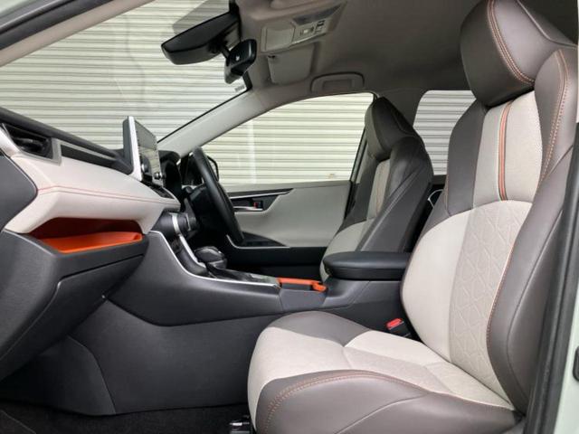 ＲＡＶ４ ４ＷＤアドベンチャー　新品タイヤ／保証書／ディスプレイオーディオ９インチ／トヨタセーフティセンス／車線逸脱防止支援システム／シート　フルレザー／パーキングアシスト　バックガイド／ドライブレコーダー　前後　革シート　４ＷＤ（7枚目）