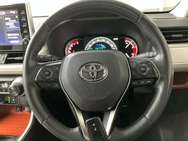 ＲＡＶ４ ４ＷＤアドベンチャー　新品タイヤ／保証書／ディスプレイオーディオ９インチ／トヨタセーフティセンス／車線逸脱防止支援システム／シート　フルレザー／パーキングアシスト　バックガイド／ドライブレコーダー　前後　革シート　４ＷＤ（12枚目）