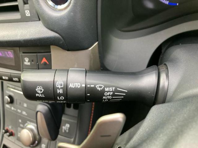 CT CT200hバージョンL 新品タイヤ/マークレビンソン/保証書/純正 SDナビ/衝突安全装置/シートヒーター 前席/車線逸脱防止支援システム/シート フルレザー/ヘッドランプ LED/Bluetooth接続/ETC2.0(17枚目)