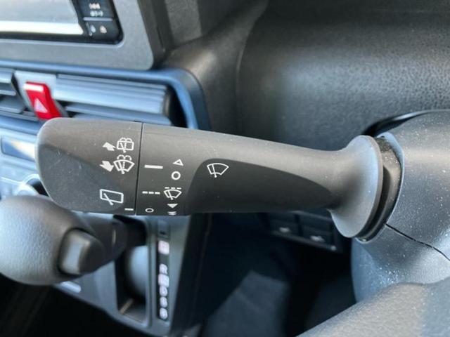 タント X 新品タイヤ/保証書/純正 SDナビ/スマートアシスト(トヨタ・ダイハツ)/電動スライドドア/シートヒーター 前席/車線逸脱防止支援システム/パーキングアシスト バックガイド 衝突被害軽減システム(17枚目)