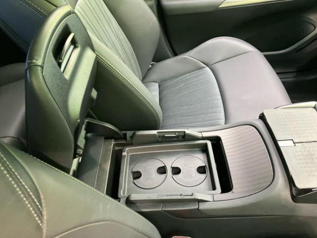 ハリアーハイブリッド Ｚ　サンルーフ／モデリスタエアロ／ＪＢＬ／保証書／純正　１０インチ　ＳＤナビ／デジタルインナーミラー／トヨタセーフティセンス／全方位モニター／車線逸脱防止支援システム／シート　合皮　衝突被害軽減システム（31枚目）