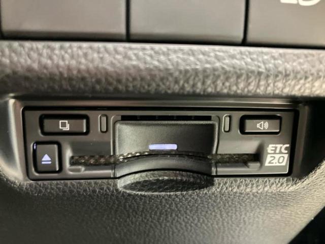 RAV4 4WDハイブリッドアドベンチャーオフロードパッケ2 保証書/ディスプレイオーディオ+ナビ9インチ/デジタルインナーミラー/トヨタセーフティセンス/シートエアコン/ヘッドランプ LED/Bluetooth接続/ETC2.0/EBD付ABS バックカメラ(18枚目)