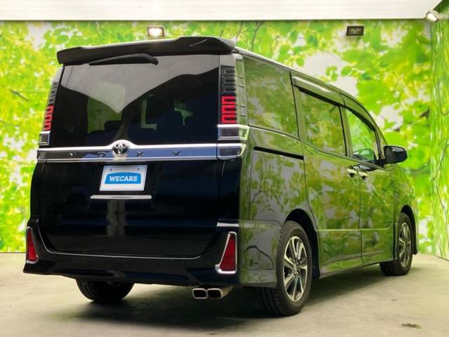 ヴォクシー ZSキラメキ2 保証書/社外 11インチ メモリーナビ/フリップダウンモニター 純正 12.1インチ/トヨタセーフティセンス/両側電動スライドドア/車線逸脱防止支援システム 衝突被害軽減システム バックカメラ ETC(3枚目)