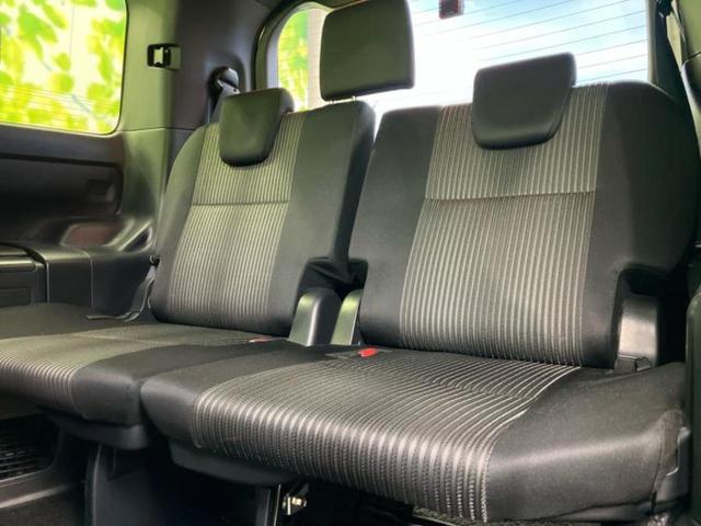 ヴォクシー ZSキラメキ2 保証書/社外 11インチ メモリーナビ/フリップダウンモニター 純正 12.1インチ/トヨタセーフティセンス/両側電動スライドドア/車線逸脱防止支援システム 衝突被害軽減システム バックカメラ ETC(19枚目)