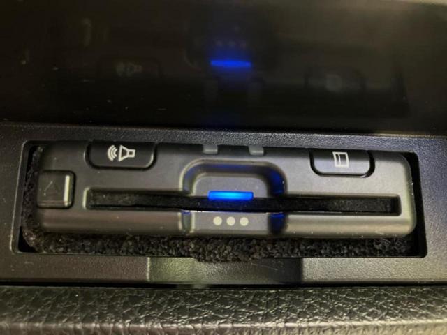 ヴォクシー ZSキラメキ2 保証書/社外 11インチ メモリーナビ/フリップダウンモニター 純正 12.1インチ/トヨタセーフティセンス/両側電動スライドドア/車線逸脱防止支援システム 衝突被害軽減システム バックカメラ ETC(26枚目)