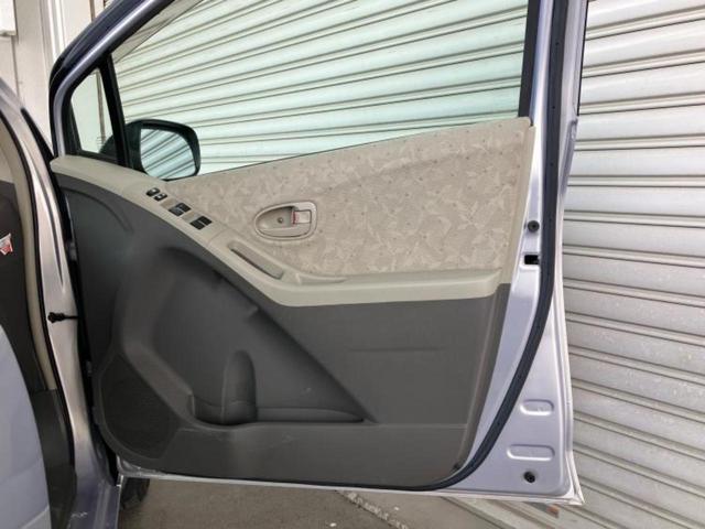 ヴィッツ F 新品タイヤ/EBD付ABS/エアバッグ 運転席/エアバッグ 助手席/パワーウインドウ/キーレスエントリー/パワーステアリング/ワンオーナー/マニュアルエアコン/ヘッドライトレベライザー/CD/ラジオ(20枚目)