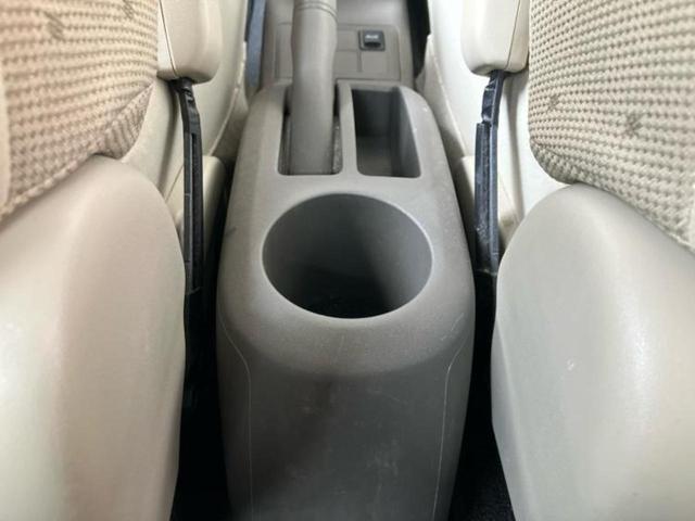 ヴィッツ F 新品タイヤ/EBD付ABS/エアバッグ 運転席/エアバッグ 助手席/パワーウインドウ/キーレスエントリー/パワーステアリング/ワンオーナー/マニュアルエアコン/ヘッドライトレベライザー/CD/ラジオ(32枚目)