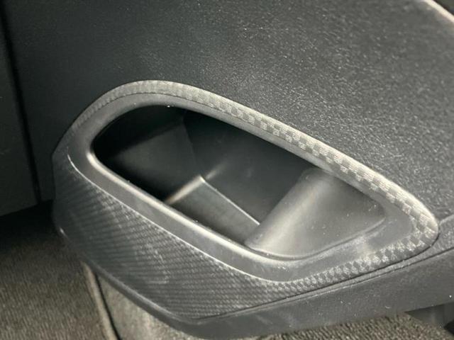 シエンタ ハイブリッドG 純正 SDナビ/トヨタセーフティセンス/両側電動スライドドア/パノラミックビューモニター/ドライブレコーダー 純正/ヘッドランプ LED/Bluetooth接続/ETC/EBD付ABS 全周囲カメラ(48枚目)